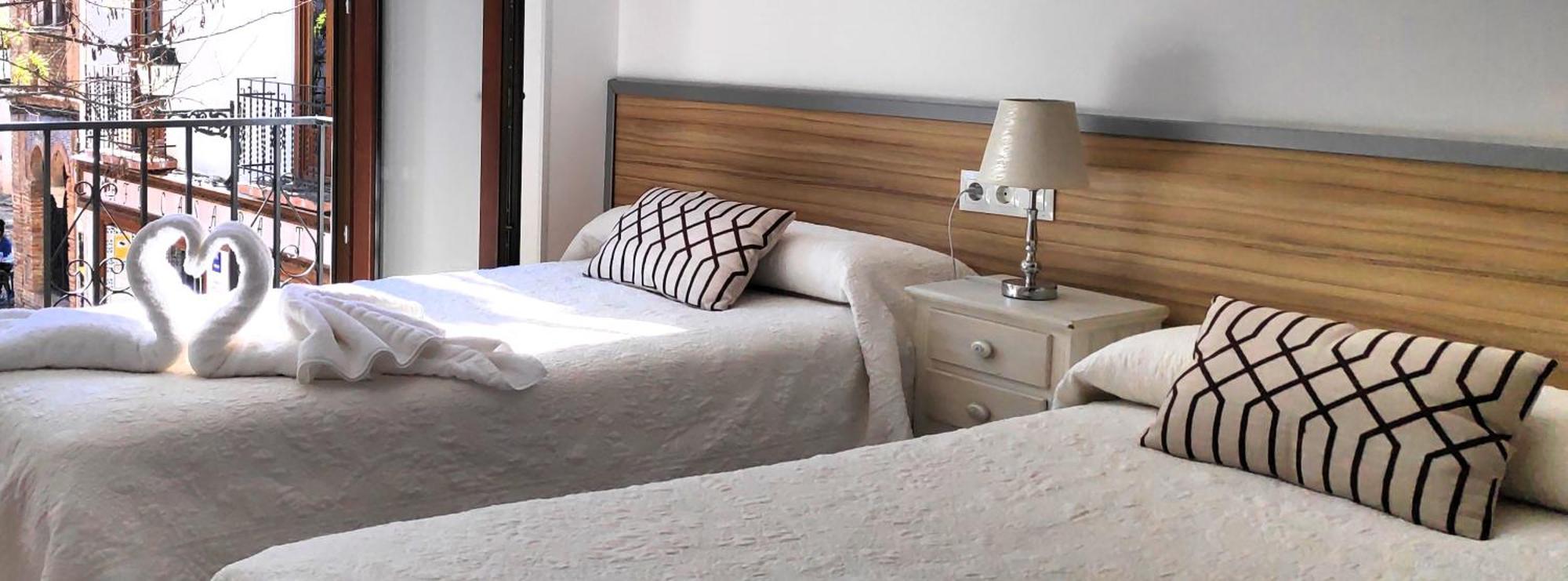 Madinat Garnata, Parking & Rooftop Terrace Гранада Екстериор снимка
